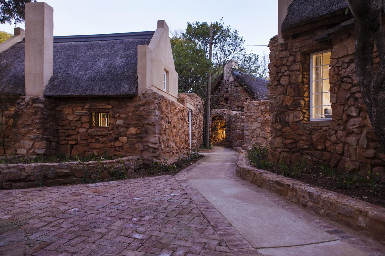 Pierneef'S Kraal Hotel Pretoria-Noord Exterior foto